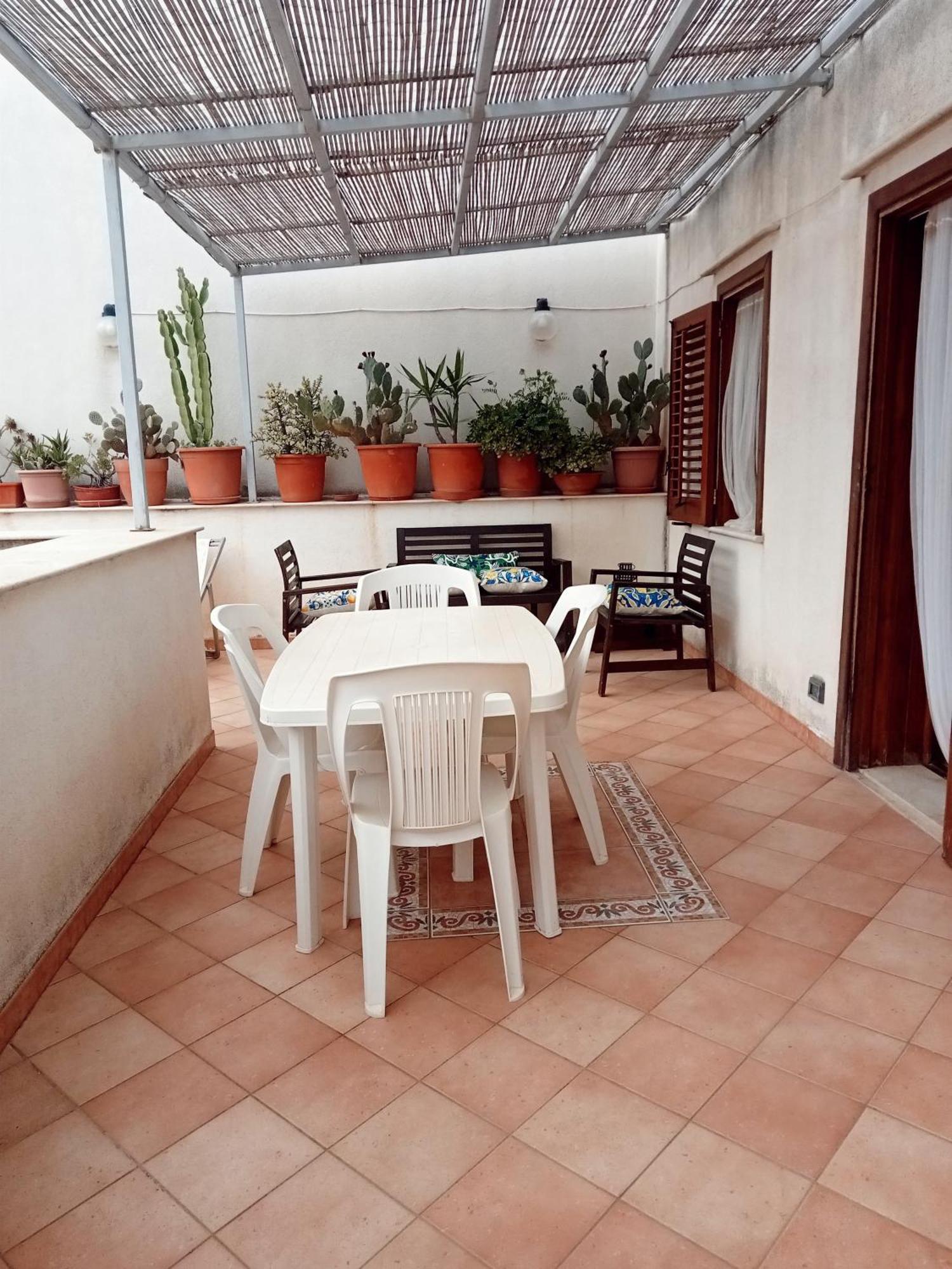 Case Colombo E Mattarella By Trerose Properties - Appartamenti Centrali Con Wi-Fi E Posto Auto Privato Gratuito Сан-Вито-Ло-Капо Экстерьер фото